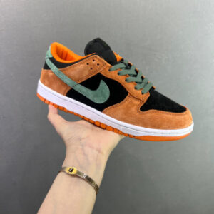 910097