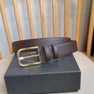 893400