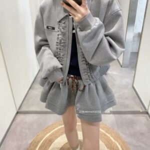 904491