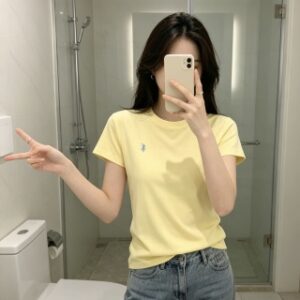 923032