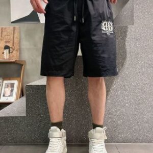 881746