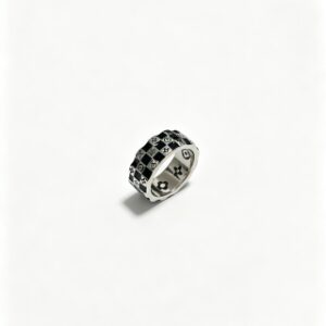 920463